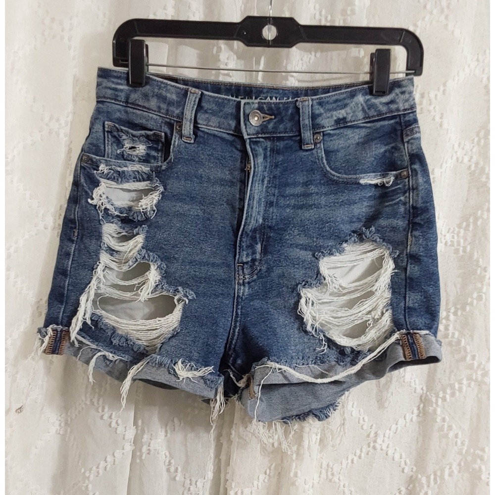 American Eagle Distressed Denim Shorts Medium Wash Raw Hem Womens Size 8